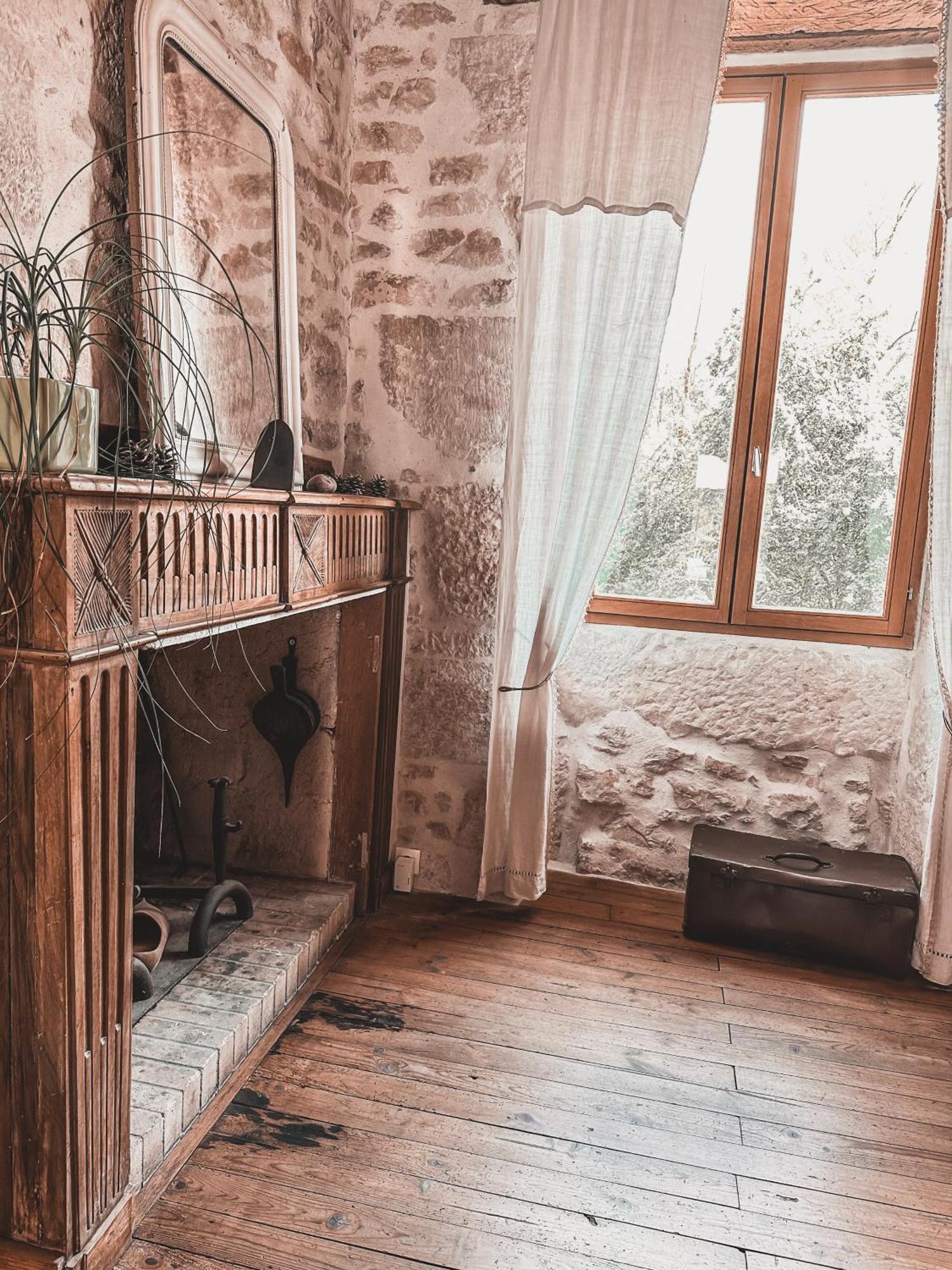Gite Le Relais De La Diligence Saint-Lazare Exteriér fotografie